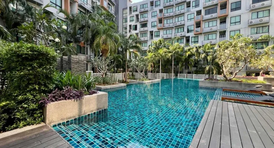 Wohnung zum Kauf mit 2 Zimmer in Si Racha, Chonburi