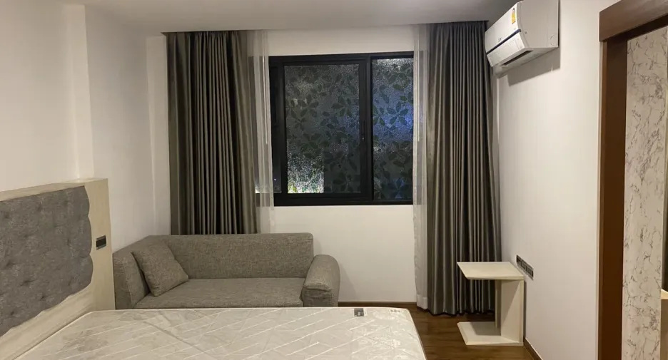 Wohnung zum Kauf mit 2 Zimmer in Si Racha, Chonburi