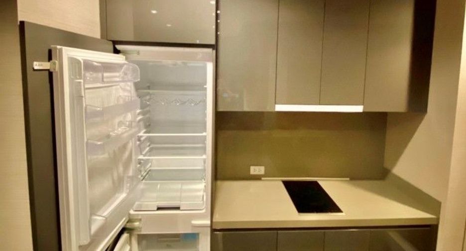 Wohnung zum Kauf mit 2 Zimmer in Sathon, Bangkok