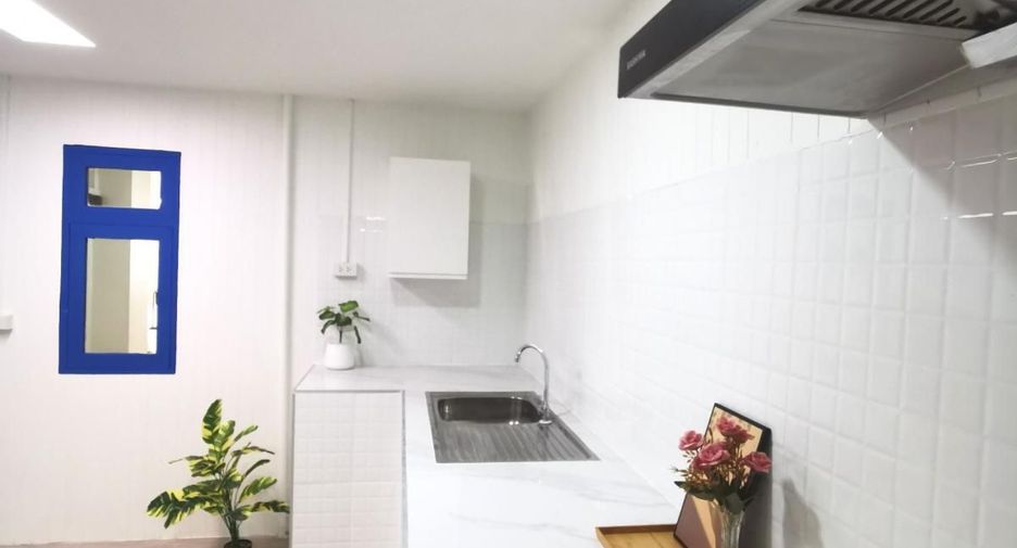 For sale 2 bedrooms townhouse in Khlong Sam Wa, Bangkok