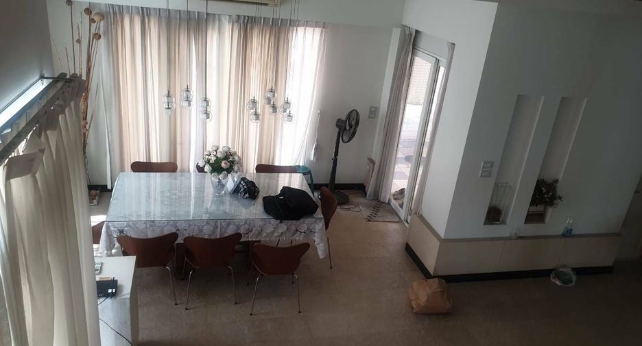 Casa en venta de 4 habitaciones en Dusit, Bangkok