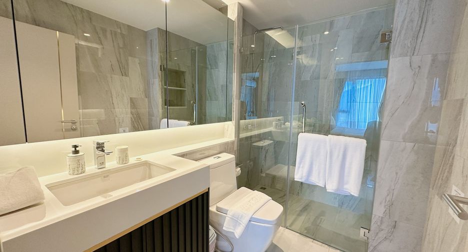 For sale 2 bedrooms condo in Thalang, Phuket