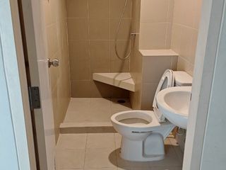 Wohnung zum Kauf und zur Miete mit 1 Zimmer in Lam Luk Ka, Pathum Thani