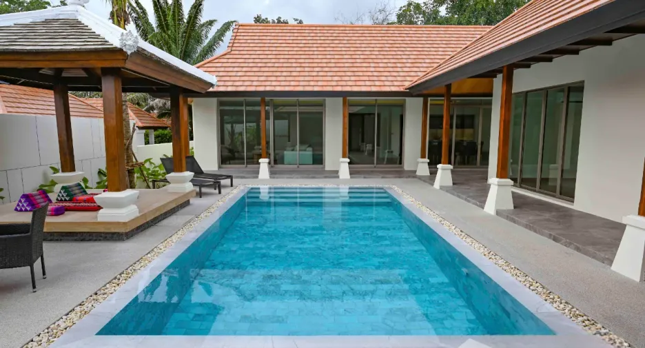 For rent 4 bedrooms villa in Thalang, Phuket