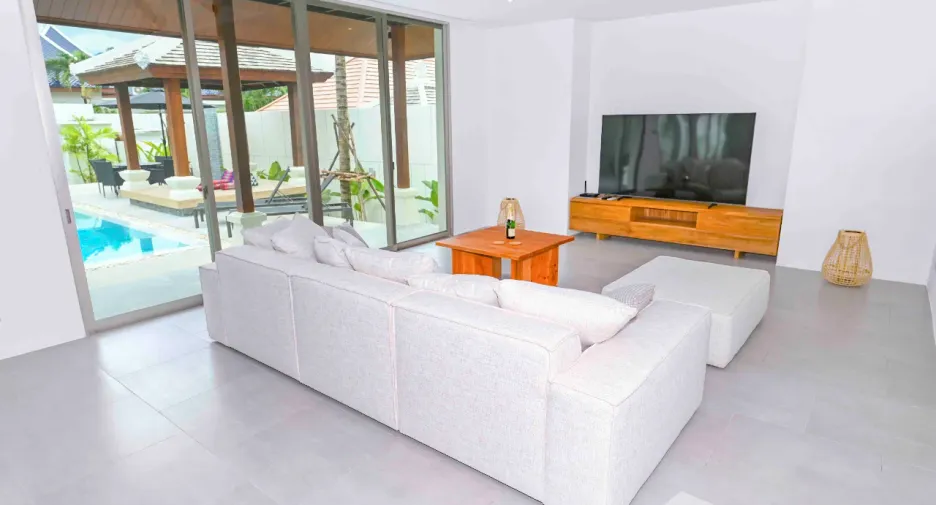 For rent 4 bedrooms villa in Thalang, Phuket