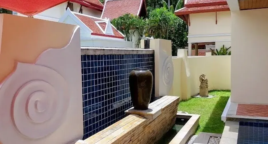 Haus zum Kauf mit 4 Zimmer in Sattahip, Chonburi