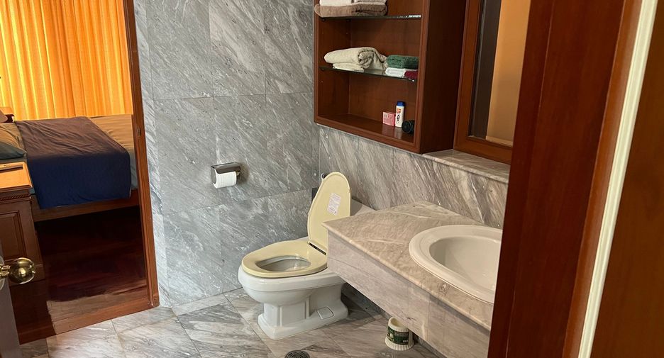 For sale 3 bedrooms condo in Thalang, Phuket