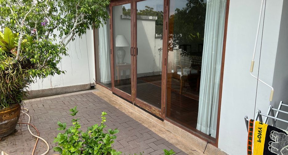 For sale 3 bedrooms condo in Thalang, Phuket