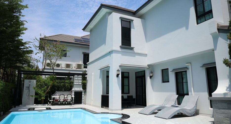 Villa en venta y en alquiler de 5 habitaciones en Saphan Sung, Bangkok