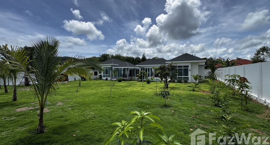 À vendre 5 chambres villa à Thalang, Phuket