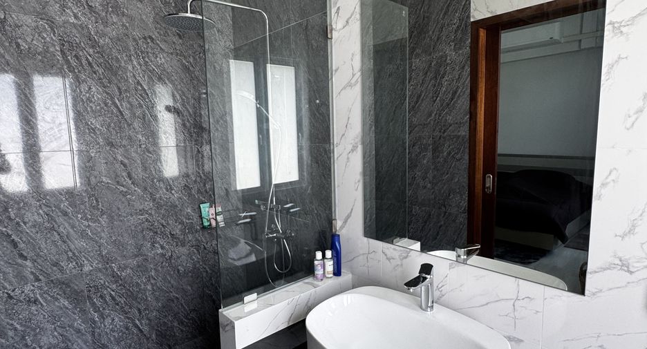 À vendre 5 chambres villa à Thalang, Phuket