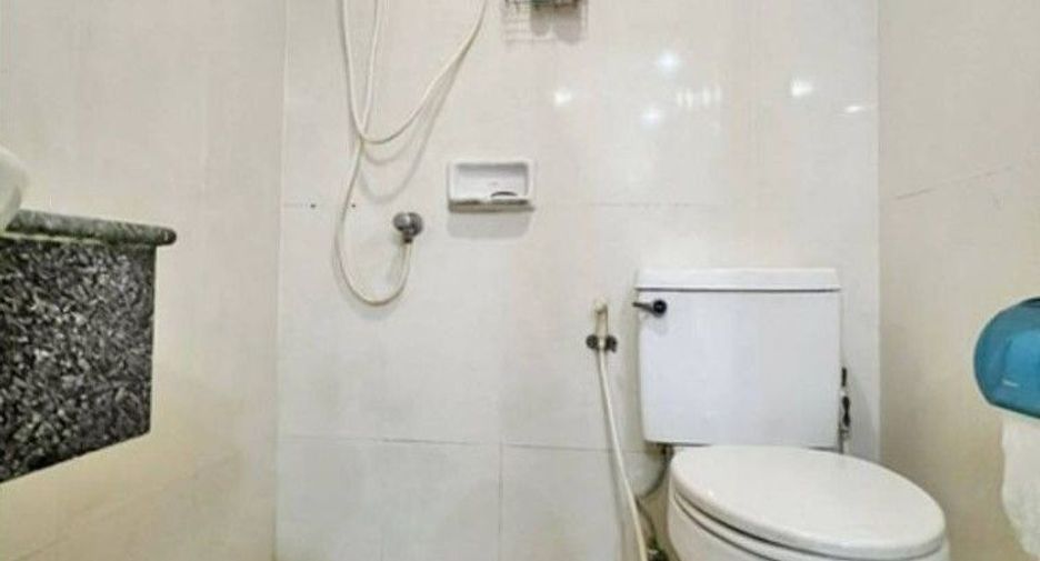 For sale 3 bedrooms townhouse in Bang Khen, Bangkok