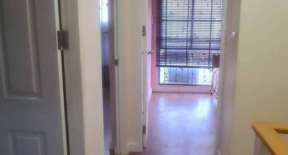 For sale 3 bedrooms townhouse in Bang Khen, Bangkok