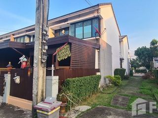 出售 3 卧室 联排别墅 在 Bang Khen, 曼谷