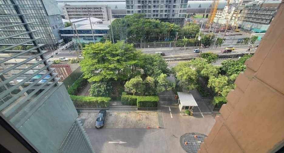 For sale and for rent 1 bed condo in Watthana, Bangkok