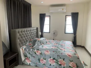 For sale and for rent 3 bedrooms house in Khan Na Yao, Bangkok