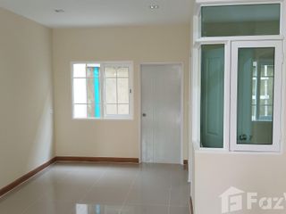 For sale 3 bedrooms townhouse in Bang Khae, Bangkok