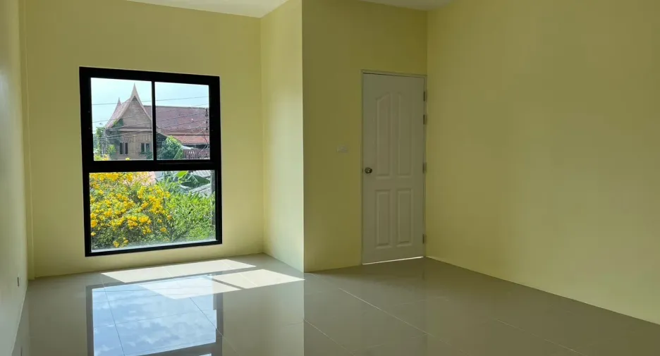 For sale 2 bedrooms townhouse in Sai Mai, Bangkok