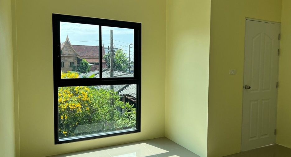 For sale 2 bedrooms townhouse in Sai Mai, Bangkok