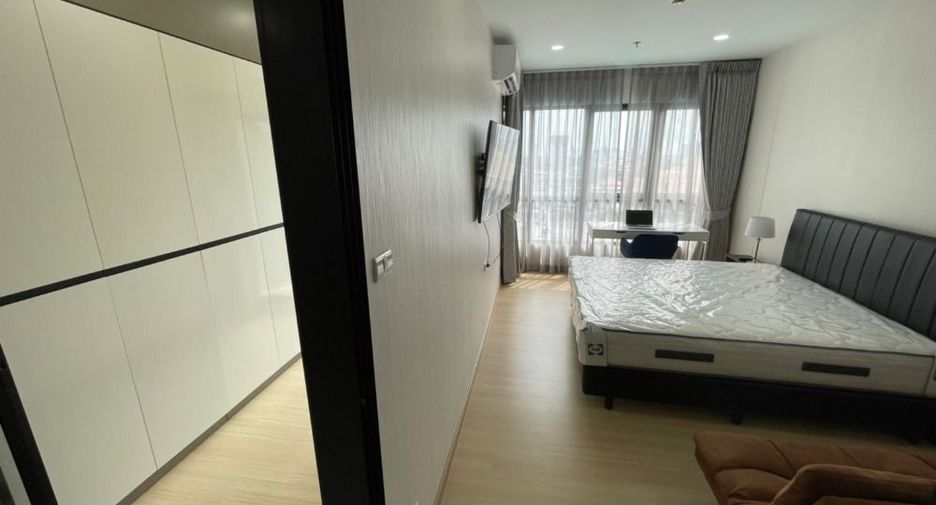 For sale 1 bed condo in Khlong San, Bangkok