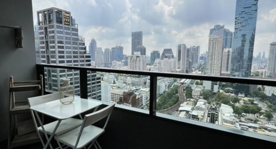 For sale 2 bedrooms condo in Bang Rak, Bangkok