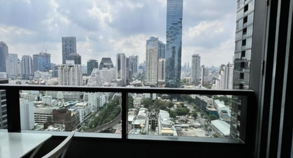 For sale 2 bedrooms condo in Bang Rak, Bangkok
