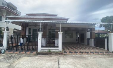 Haus zum Kauf mit 3 Zimmer in Bang Lamung, Chonburi