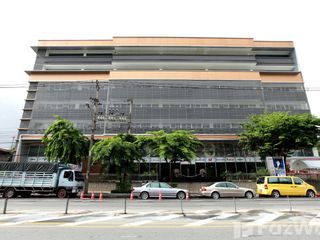 出售 8 卧室 商业空间 在 Khlong San, 曼谷