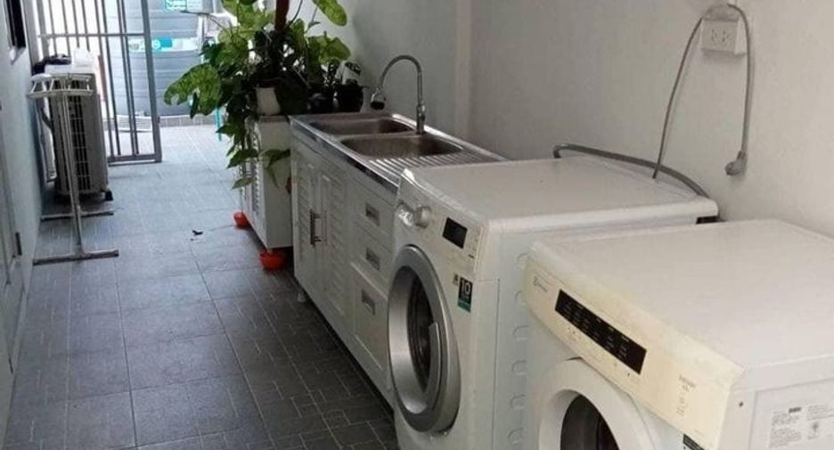 For rent 3 bedrooms house in Mueang Phuket, Phuket