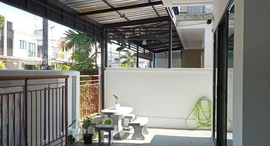 For rent 3 bedrooms house in Mueang Phuket, Phuket