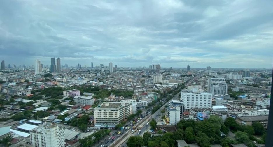 For sale 1 bed condo in Thon Buri, Bangkok