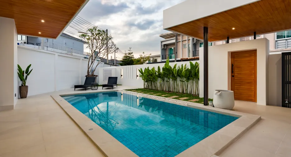 For sale and for rent 3 bedrooms villa in Mueang Phuket, Phuket