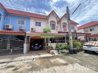 For sale 3 bedrooms townhouse in Nong Khaem, Bangkok