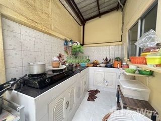 For sale 3 bedrooms townhouse in Nong Khaem, Bangkok