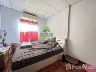 For sale 3 bedrooms townhouse in Nong Khaem, Bangkok
