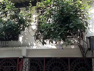 For sale 4 ベッドルーム townhouse in Khlong Toei, Bangkok