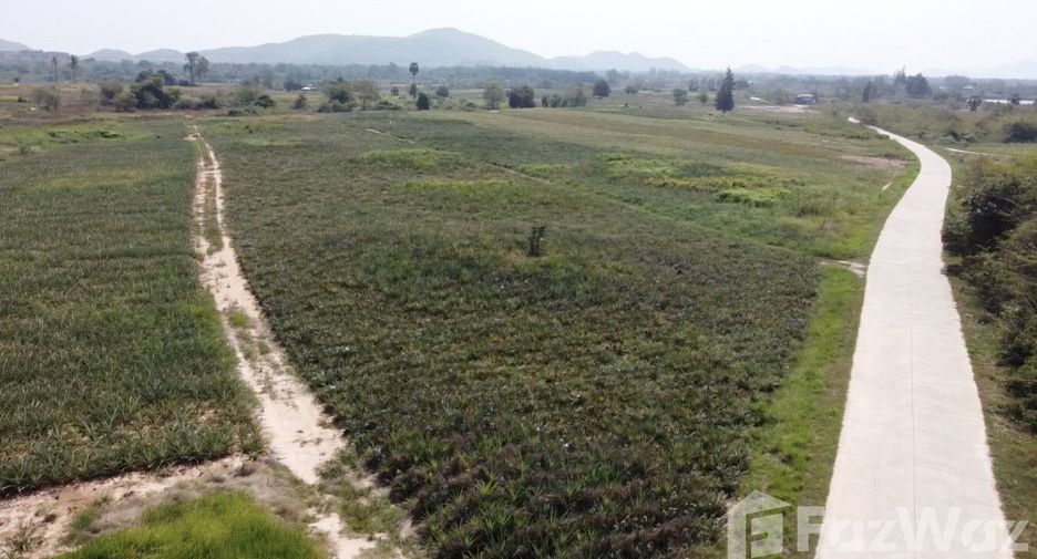 À vendre terrain à Pran Buri, Prachuap Khiri Khan