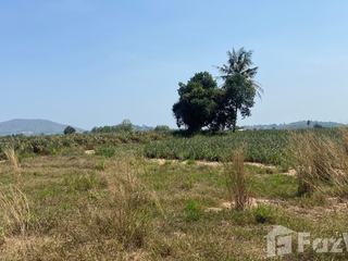 Terreno en venta en Pran Buri, Prachuap Khiri Khan