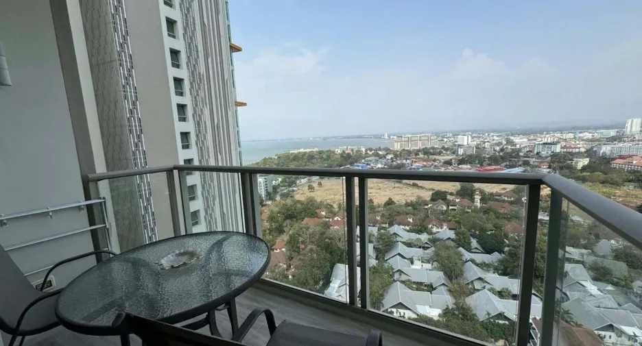 For rent 1 bed condo in Bang Lamung, Chonburi