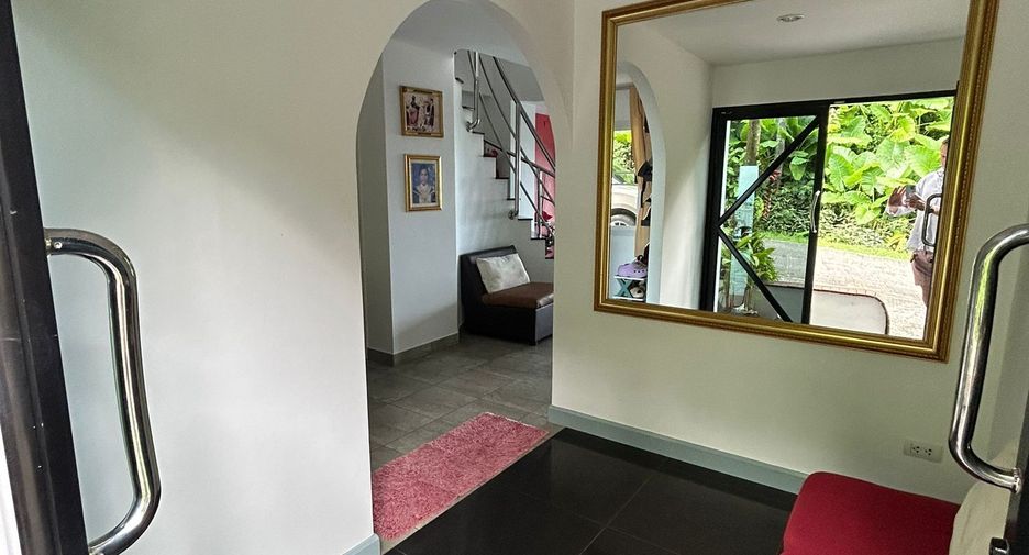 For sale 4 ベッドルーム villa in Mueang Phuket, Phuket