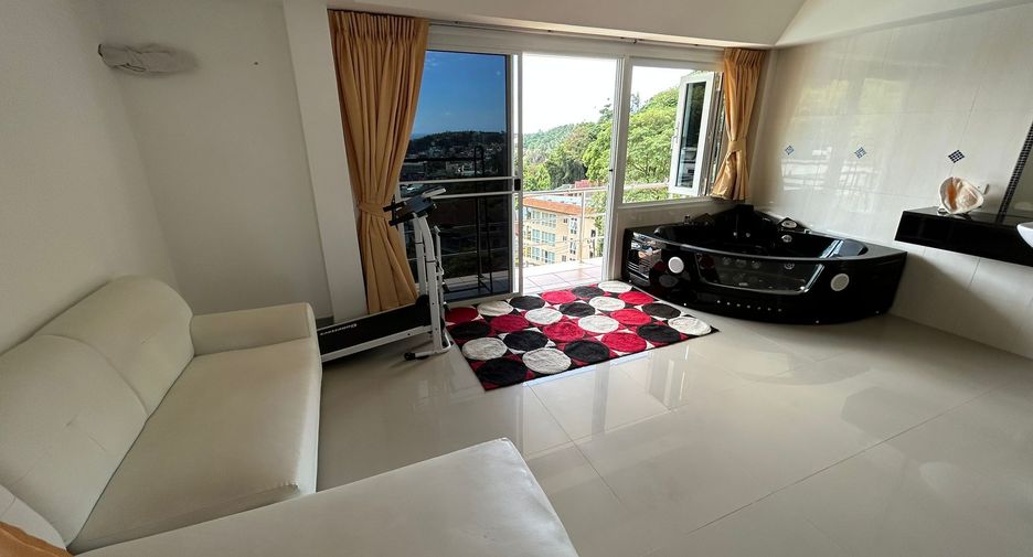 For sale 4 ベッドルーム villa in Mueang Phuket, Phuket