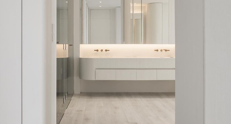 Condo en venta de 4 habitaciones en Khlong Toei, Bangkok