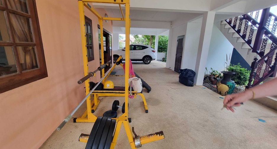 For sale 3 bedrooms villa in Mueang Phuket, Phuket