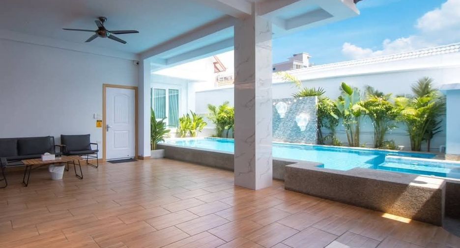 Villa zum Kauf mit 4 Zimmer in Bang Lamung, Chonburi
