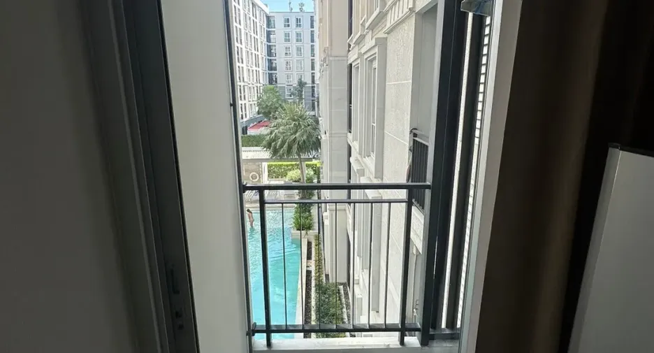 For sale 2 bedrooms condo in Bang Khen, Bangkok