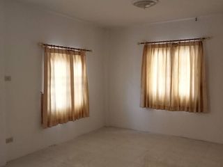 For sale 3 bedrooms townhouse in Mueang Samut Prakan, Samut Prakan