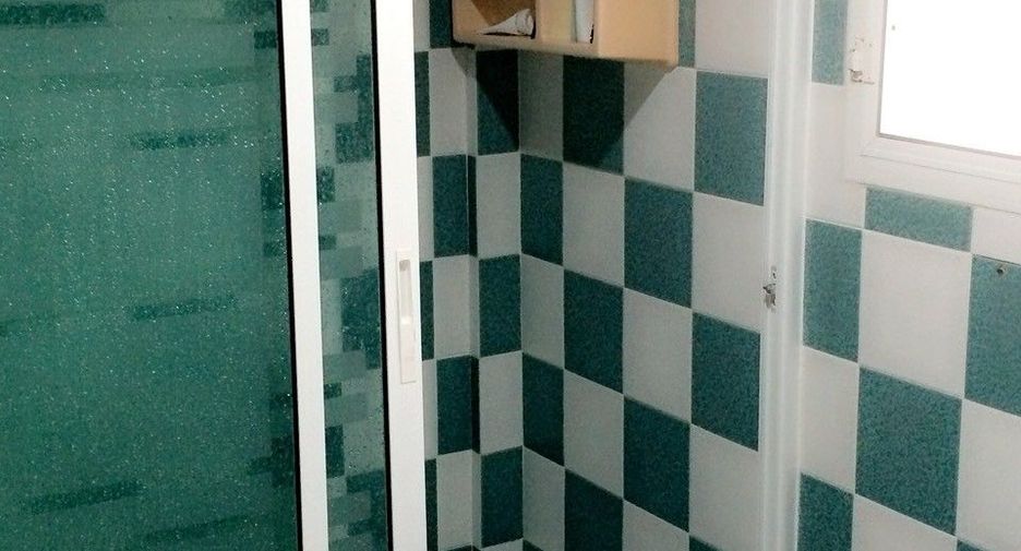 Reihenhaus zum Kauf mit 3 Zimmer in Bang Sue, Bangkok