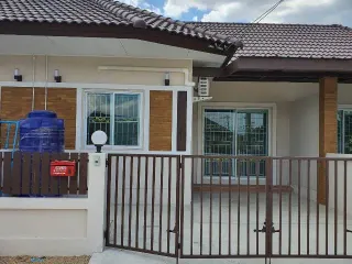 2 Bedroom Townhouse In Bang Lamung, Chonburi