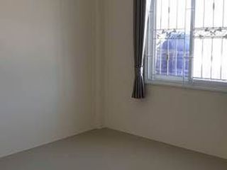 Casa adosada en alquiler de 2 habitaciones en Bang Lamung, Chonburi