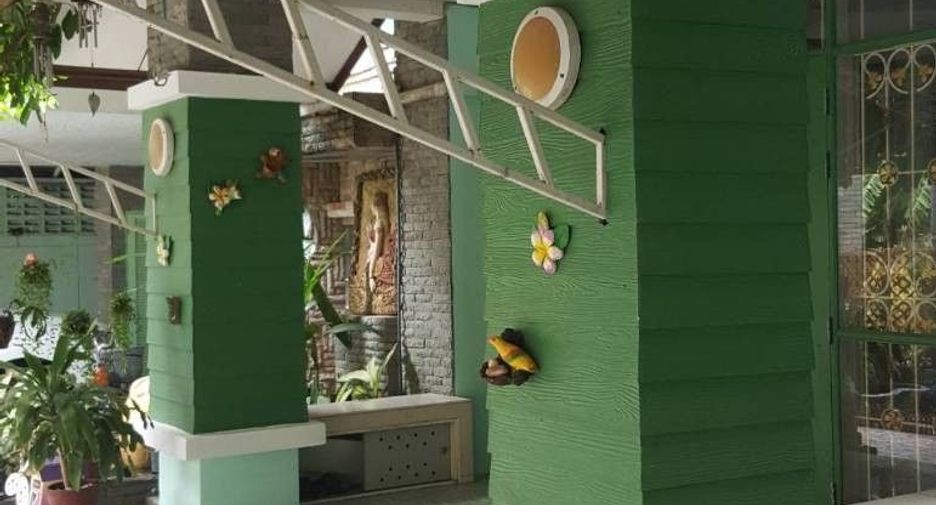 For sale 5 bedrooms house in Sai Mai, Bangkok